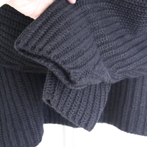 Zara Black Rib Knit V-Neck Oversize‎ Crop Sweater Sz M - Picture 4 of 10